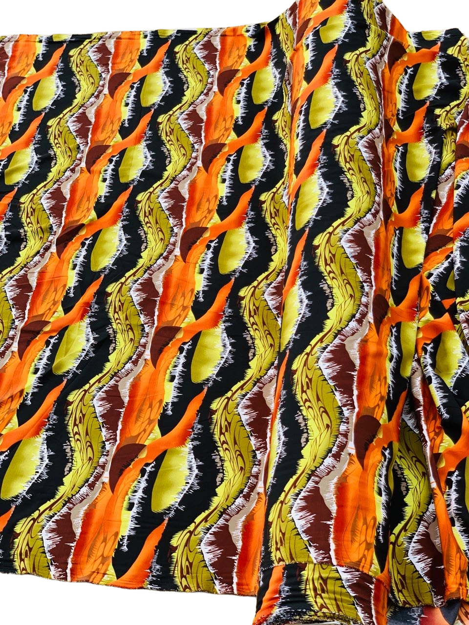 Vintage multi-colored wavy print crepe fabric